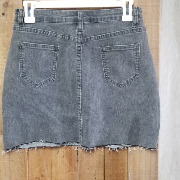 Shein Black Mini Skirt Size Medium - Picture 2 of 3